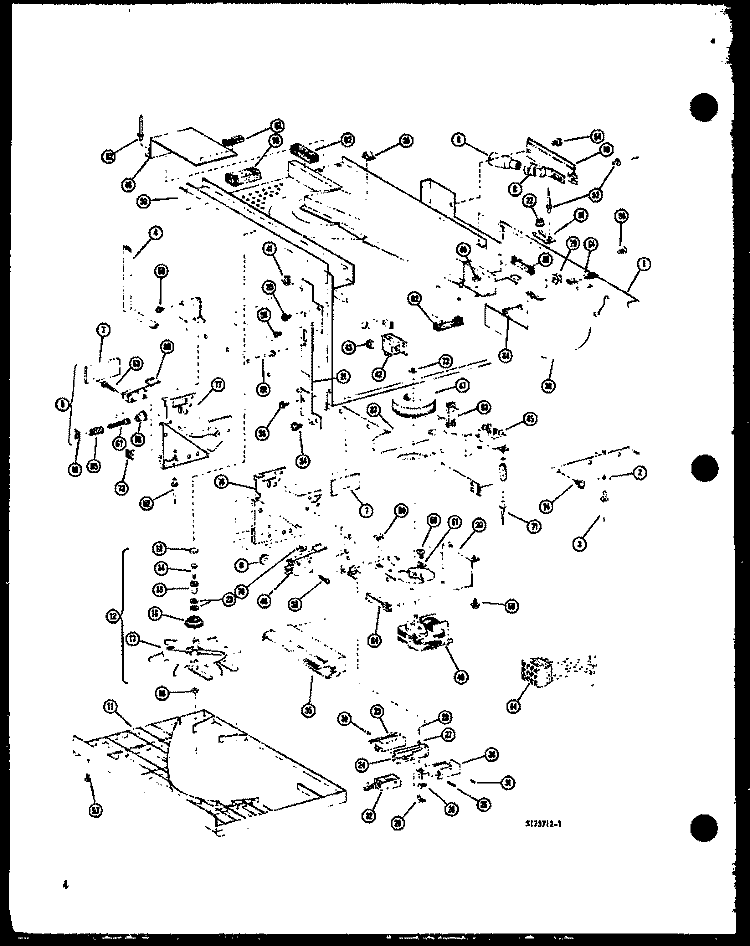 Page 1 Diagram and Parts List for RR-9TA P7355901M Amana Microwave