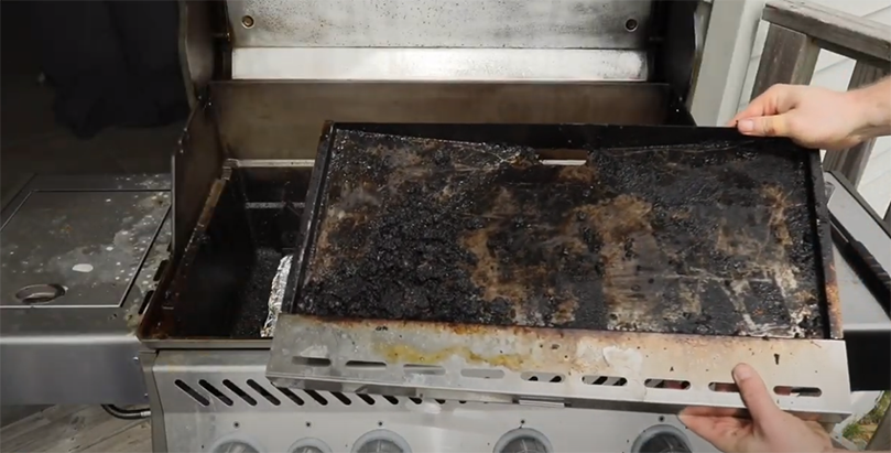 Removeable drip pan