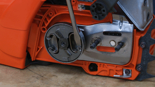 How to Replace the Clutch Sprocket on a Chainsaw