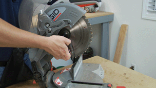 Quick Fix: How to Replace the Blade on a Miter Saw