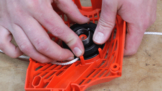 How to Repair the Starter on a Chainsaw