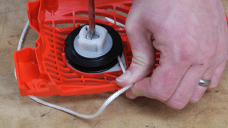 How to Repair the Starter on a Chainsaw