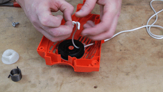 How to Repair the Starter on a Chainsaw