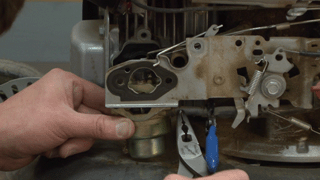 How to Fix a Lawn Mower Carburetor