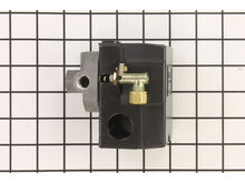 Pressure Switch – Part Number: CW217400AV