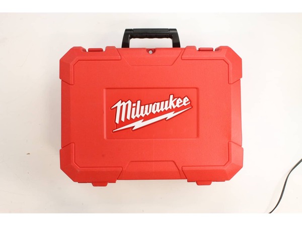 10129131-1-M-Milwaukee-42-55-0110-Carrying Case