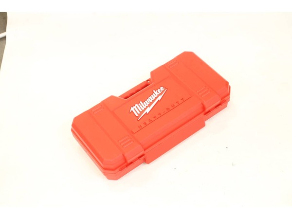 10129144-1-M-Milwaukee-42-55-2050-Carrying Case