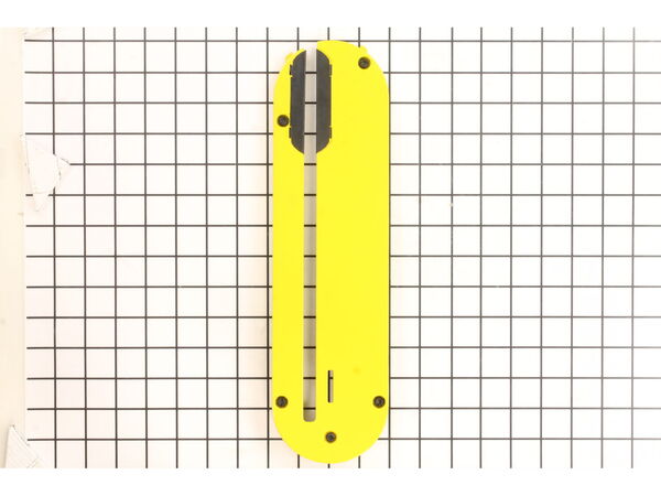 10170905-1-M-DeWALT-388292-00-Throat Plate