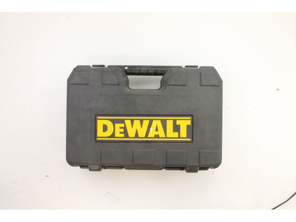 10170928-1-M-DeWALT-388329-00-Kitbox