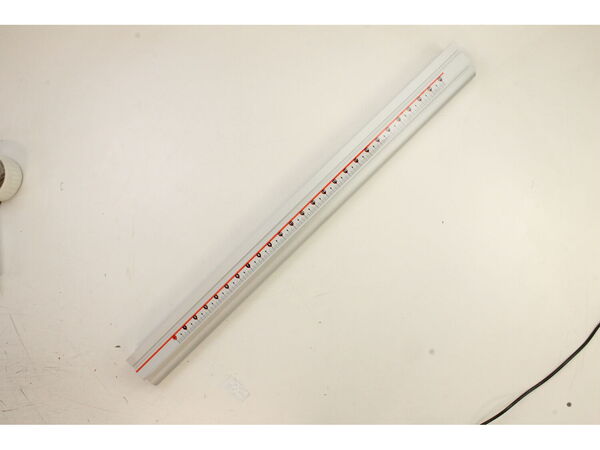 10175752-1-M-DeWALT-5140000-06-Front Rail