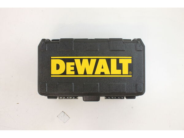 10187973-1-M-DeWALT-N073353-Kit Box