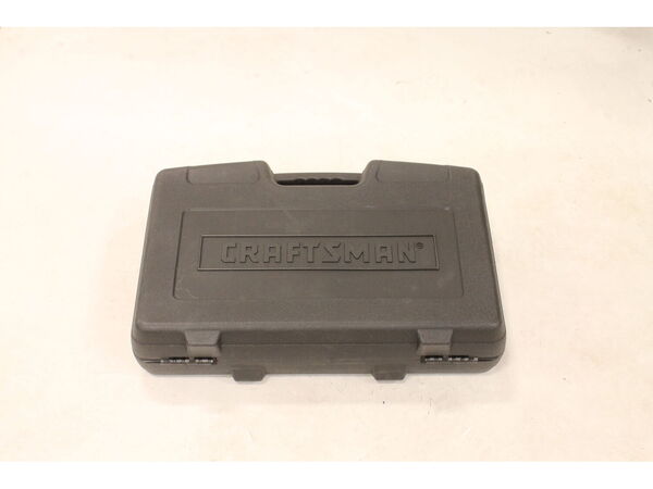 10210037-1-M-Craftsman-300912203-Carry Case