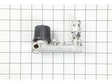 Manifold – Part Number: HL035700AV