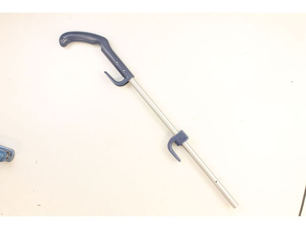 10270976-1-M-Bissell-B-203-2209-Handle - Storm Blue