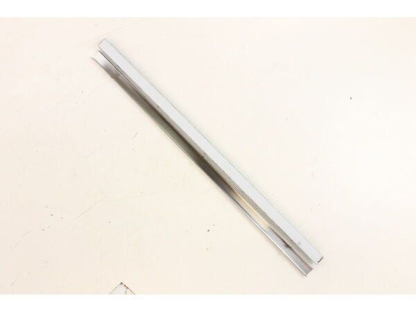 10281743-1-M-Broan-S99527478-Srv Lower Flue Trim F/ei59 Hoo