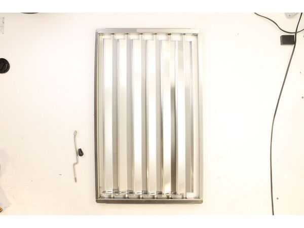 10283928-1-M-Broilmaster-DPA100-Smoker/Shutter