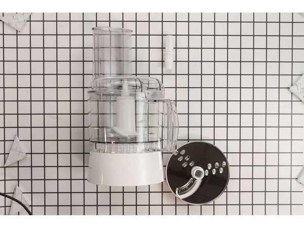 10309131-1-M-Cuisinart-AFP-7-1-Food Processor Attachment White