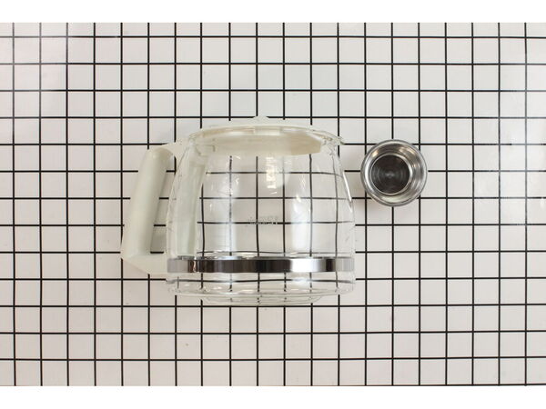 10315111-1-M-DeLonghi-USUGC02W-Gc02w 12 Cup Carafe (dc122w)