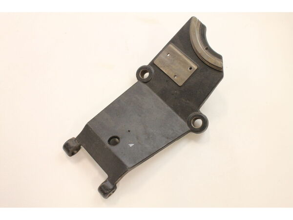 10322808-1-M-Delta-422190950004-Rear Trunnion