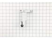 Rear Support Bracket – Part Number: DPEC002947