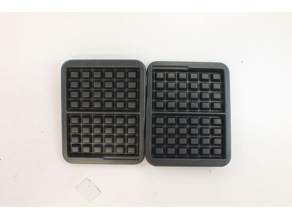 10407276-1-M-Krups-TS-01010960-Waffle Plate 2