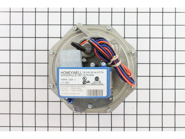 10492724-1-M-Sure Flame-4490P-2 Stage Valve And Regulator