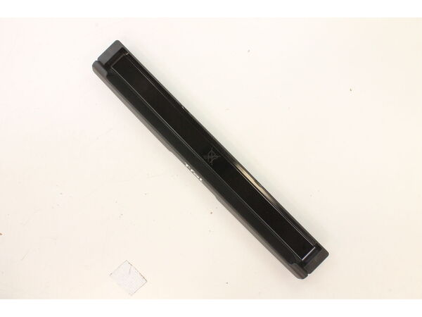 10495479-1-M-T-Fal-TS-01032410-Container, Black