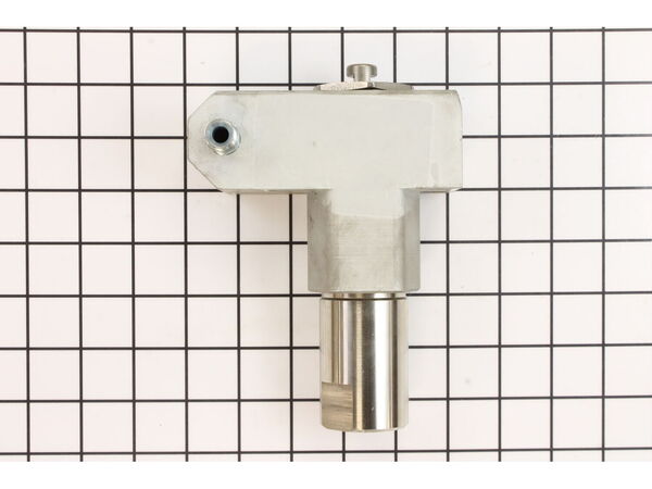 10497722-1-M-Titan-704-274-Fluid Section