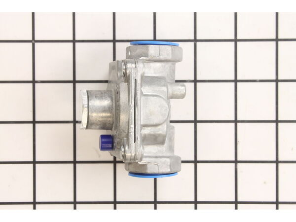 10499892-1-M-Twin Eagles-S15303-Regulator