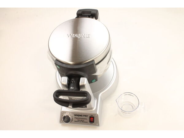 10509245-1-M-Waring-WMK600-Belgian Double Waffle Maker Complete