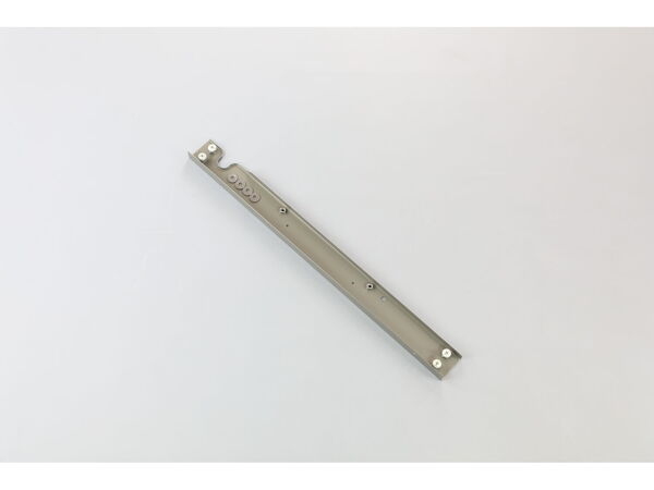 10511409-1-M-Weber-69831-Front Cross Piece