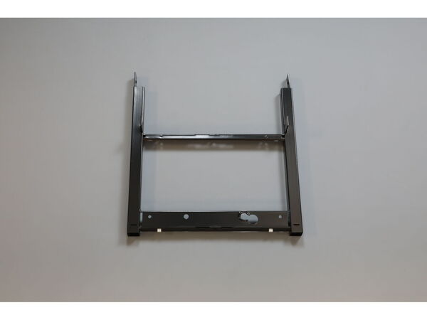 10512711-1-M-Weber-90199-Right frame
