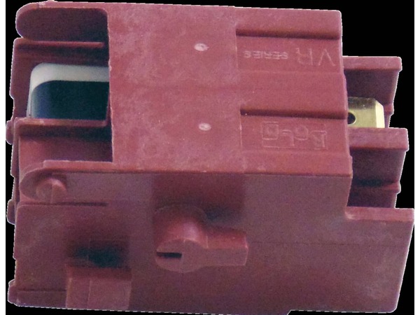 11704893-1-M-Bosch-00634538-SWITCH