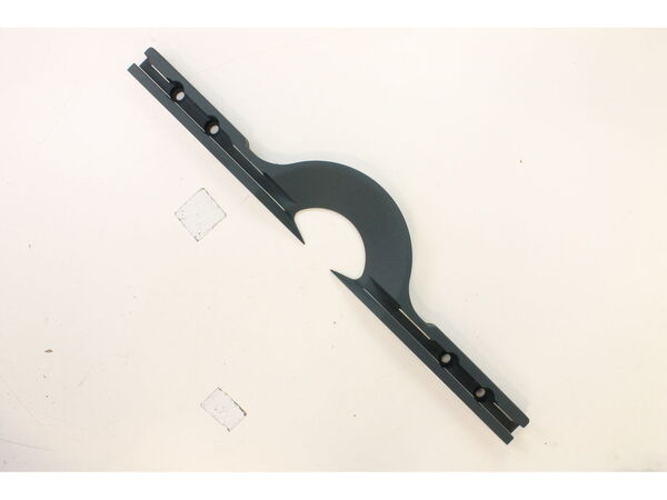 11799722-1-M-Bosch-2610915767-Fence
