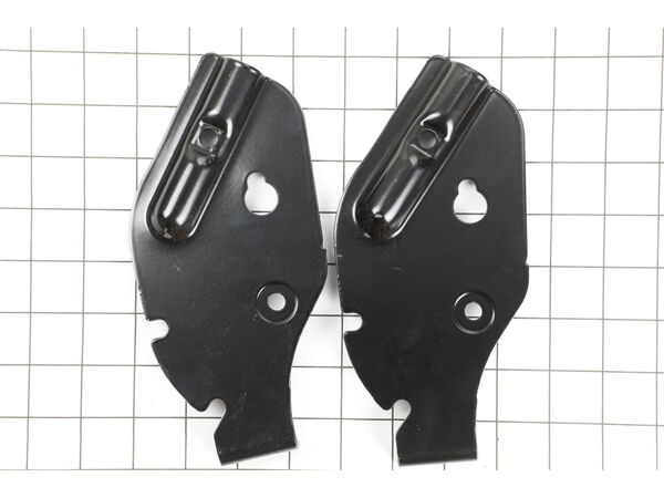 11804690-1-M-Toro-127-6813-03-Plate-handle, Lh