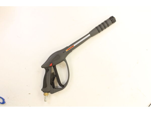 11829830-1-M-Briggs and Stratton-704622-Gun