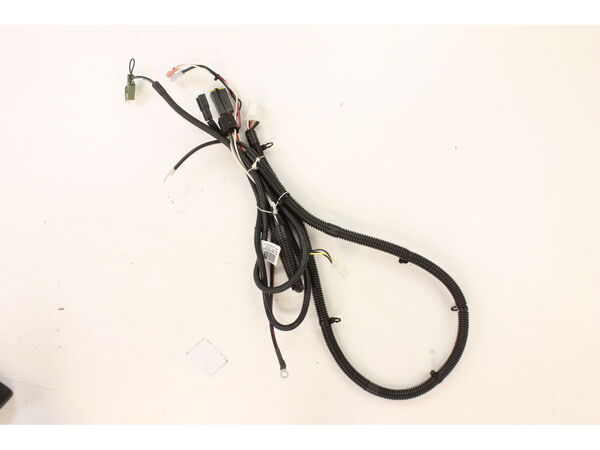 11834815-1-M-Ariens-21548384-Harness.ign.chassis.tex