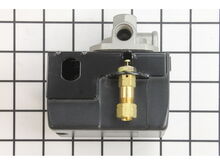 Pressure Switch – Part Number: 2E21025TB