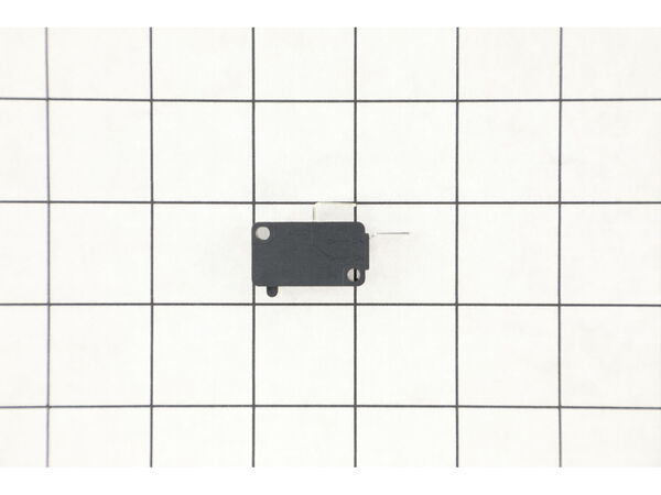 11885055-1-M-Makita-650577-1-Switch