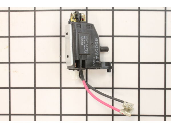 11885056-1-M-Makita-650594-1-Switch, BTL061