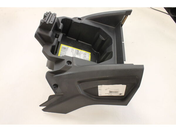 11928712-1-M-DeWALT-90546533-Shroud Rear