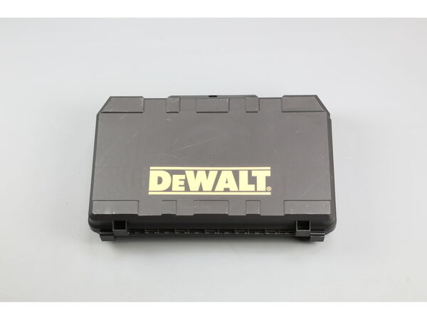 11929557-1-M-DeWALT-N152704-Kit Box