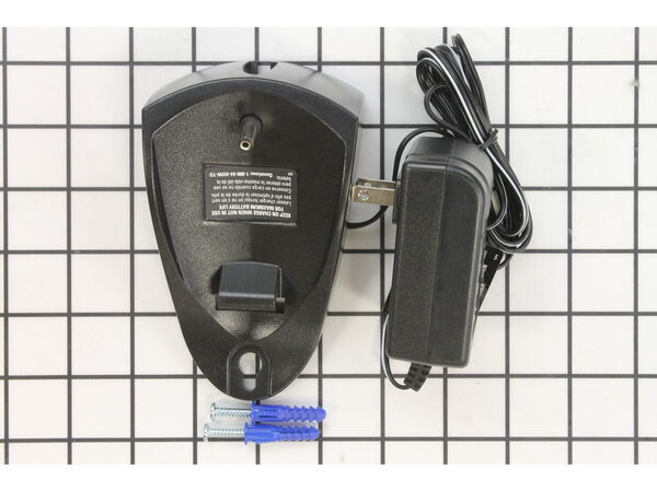 12004278-1-M-Black and Decker-90540361SV-Charger & Mount