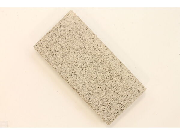 12042963-1-M-Majestic-S16040-Firebrick 4 716" (113 Mm) X 9" (229 Mm) X 1 14" (32 Mm)