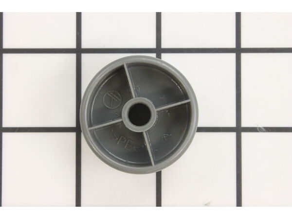 12068658-1-M-Hoover-H-93001675-Front Wheel