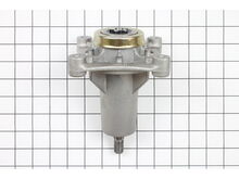 Lawn Tractor Mandrel Assembly – Part Number: 587819701