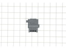 Terminal – Part Number: 643874-2