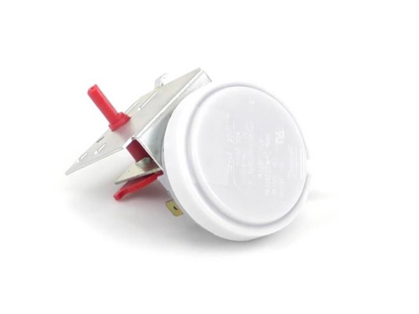 1524557-1-M-Frigidaire-134680100         -Pressure Switch