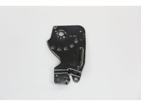 16282590-1-M-Toro-136-5887-03-Plate-Hoc, Rwd (Lh)