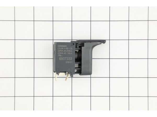 16391040-1-M-Makita-650733-3-Switch